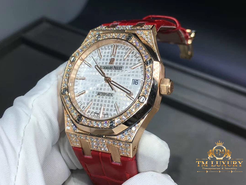 AUDEMARS PIAGET ROYAL OAK VÀNG KHỐI 18K KIM CƯƠNG