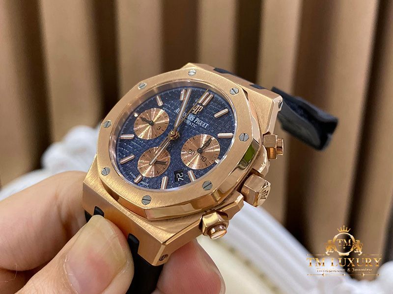 AUDEMARS PIGUET ROYAL OAK CHONOGRAP 26239 VÀNG KHỐI 18K CHẾ TÁC