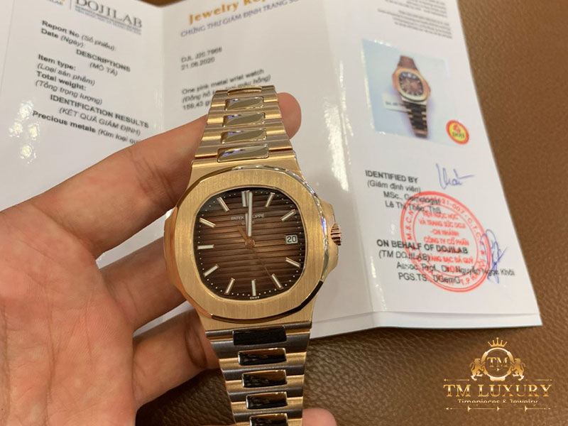 PATEK PHILIPPE NAUTINUS 5711/1A-001 VÀNG KHỐI 18K CHẾ TÁC 