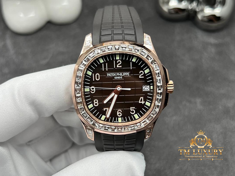 Giới thiệu đồng hồ Patek Philippe Aquanaut 5167/300R-010