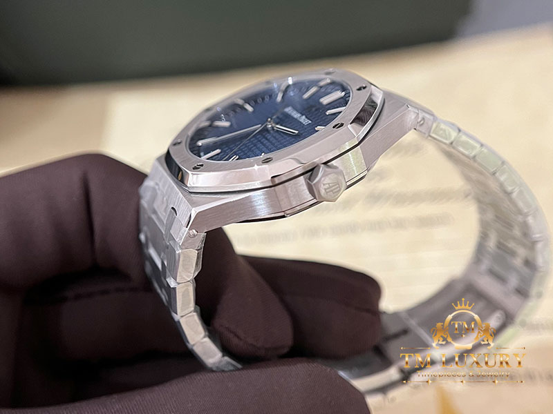 dong-ho-audemars-piguet-royal-oak-jumbo-extra-thin-15202-03