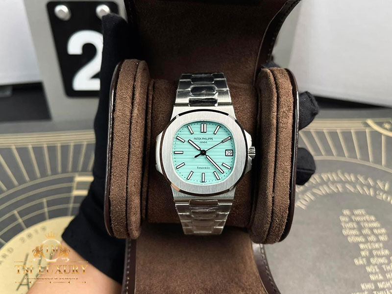 Đồng Hồ Patek Philippe Nautilus 5711 Tiffany chế tác 1:1 