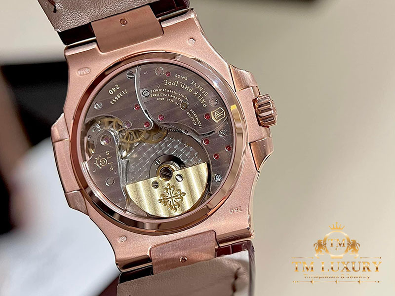 Đồng Hồ Patek Philippe Nautilus 5724/12R Rose Gold Ruby