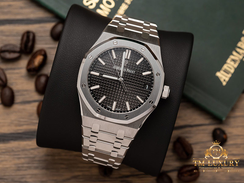 Audemars Piguet Royal Oak 41mm Stainless Steel Black Dial 